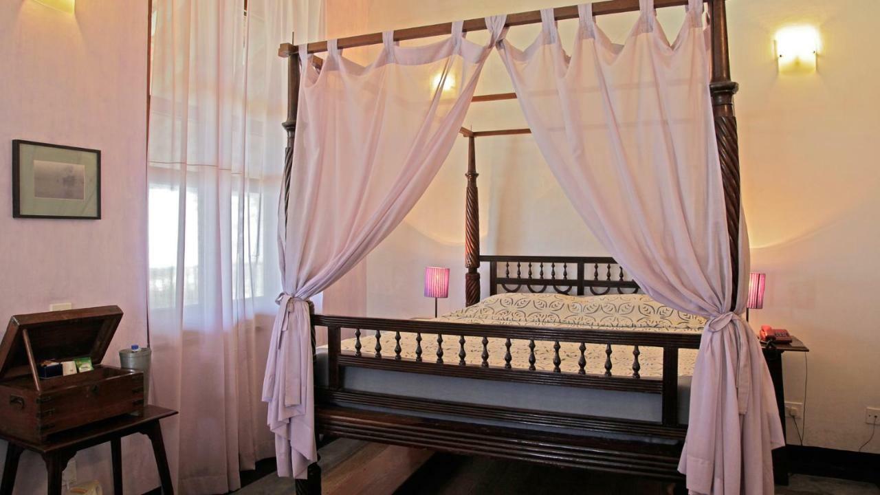 Neemrana'S - Bungalow On The Beach Tharangambadi Екстер'єр фото
